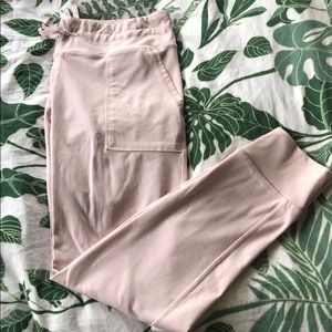 5/$30 Pink Aerie Play Leggings with Pockets